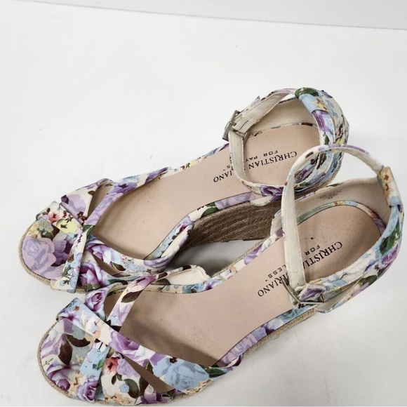 CHRISTIAN SIRIANO BEAUTIFUL FLORAL PURPLE WEDGE SANDALS ANKLE STRAPS SIZE 7.5 - Picture 3 of 10